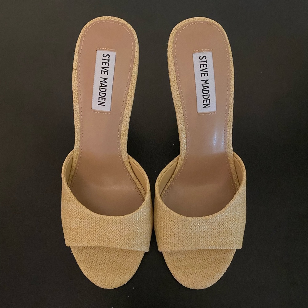 Steve Madden Jute Mule Heel